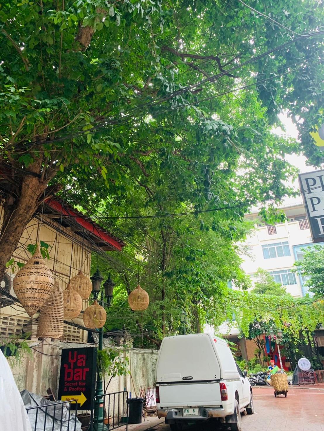 Easy Sunday Khaosan Hotel